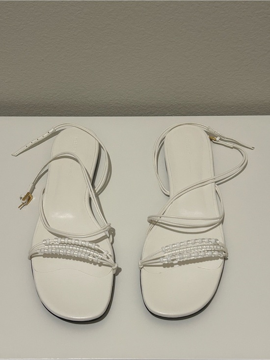 KHAITE Shoes - Khaite Loop beaded flat sandals